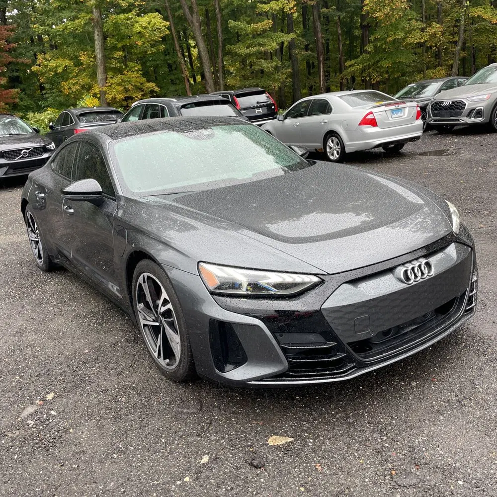 2023 Audi e-tron GT Premium Plus