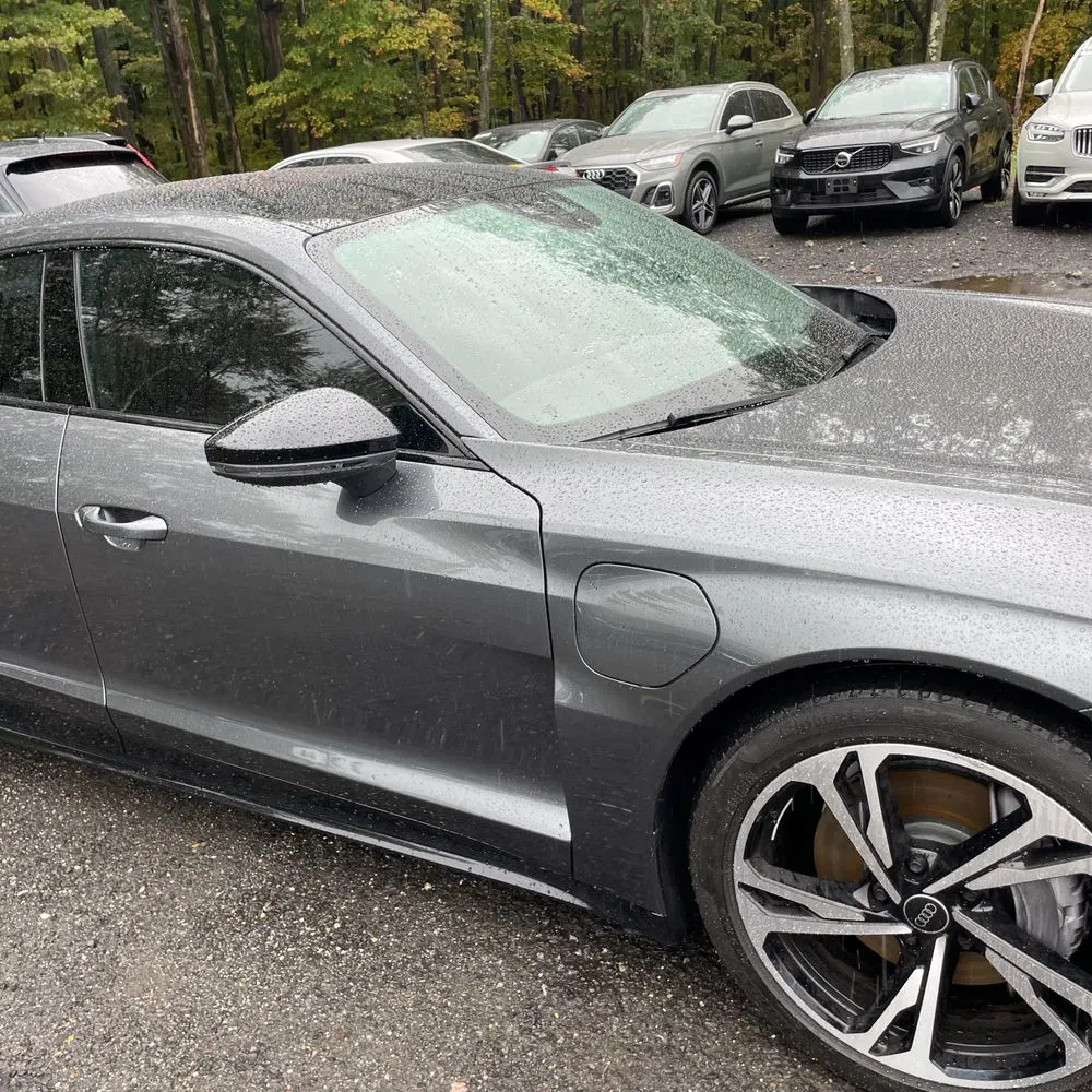 2023 Audi e-tron GT Premium Plus
