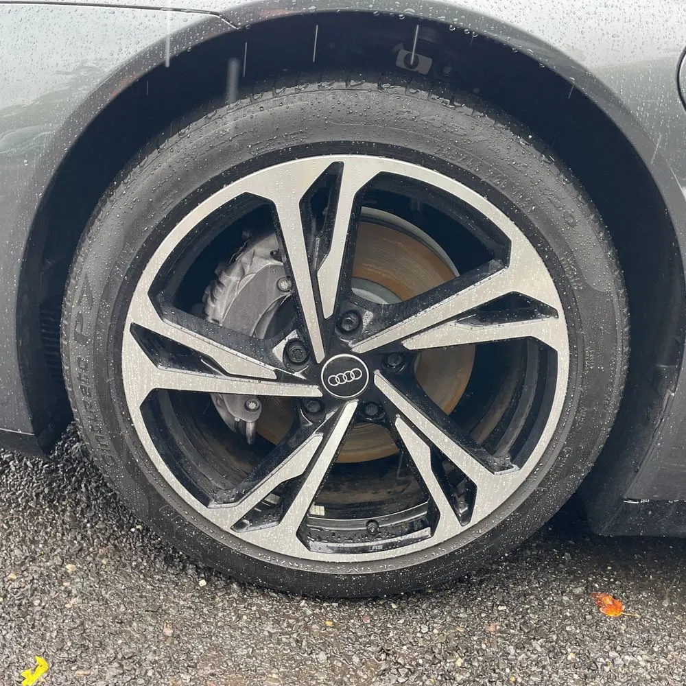 2023 Audi e-tron GT Premium Plus