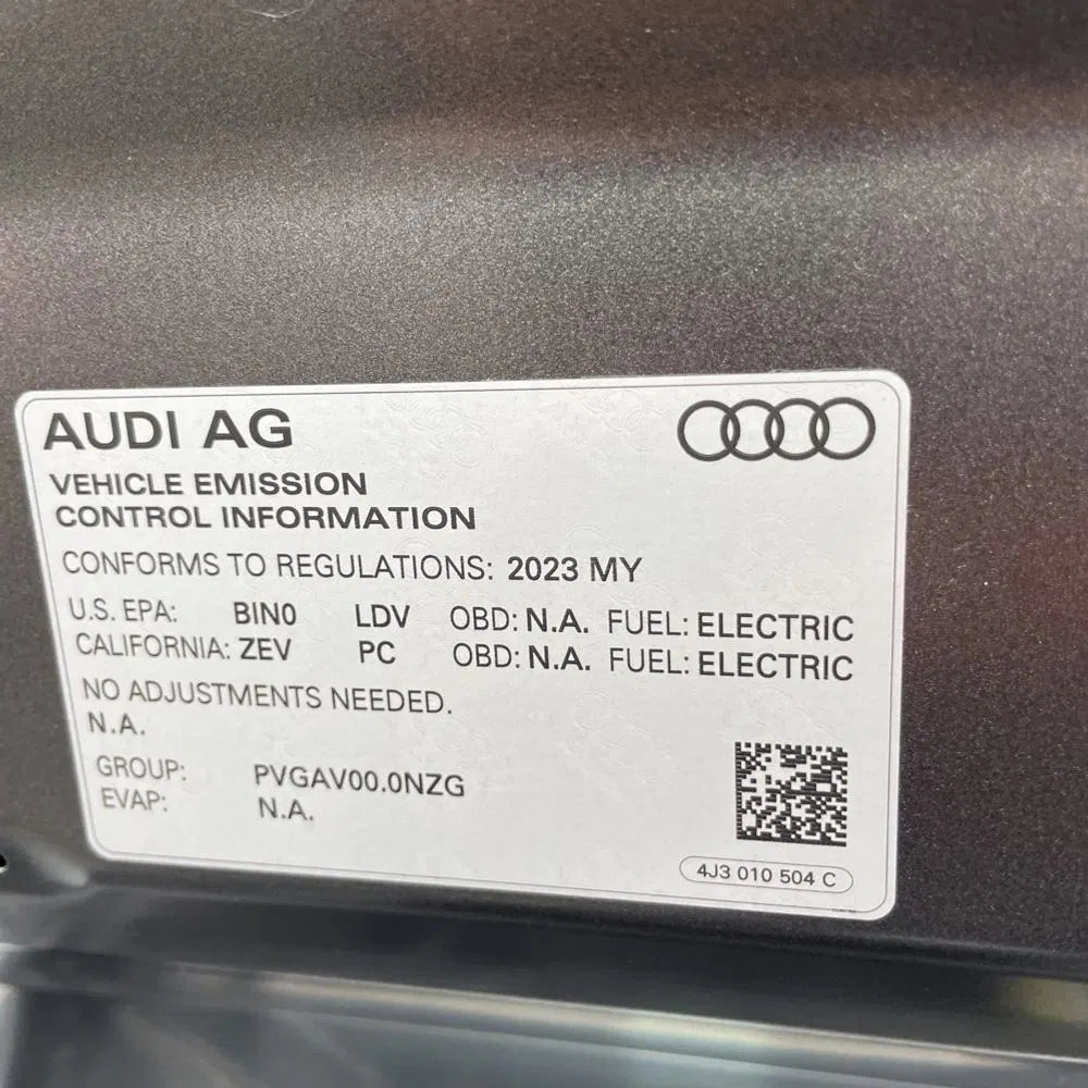 2023 Audi e-tron GT Premium Plus