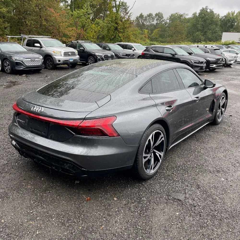 2023 Audi e-tron GT Premium Plus