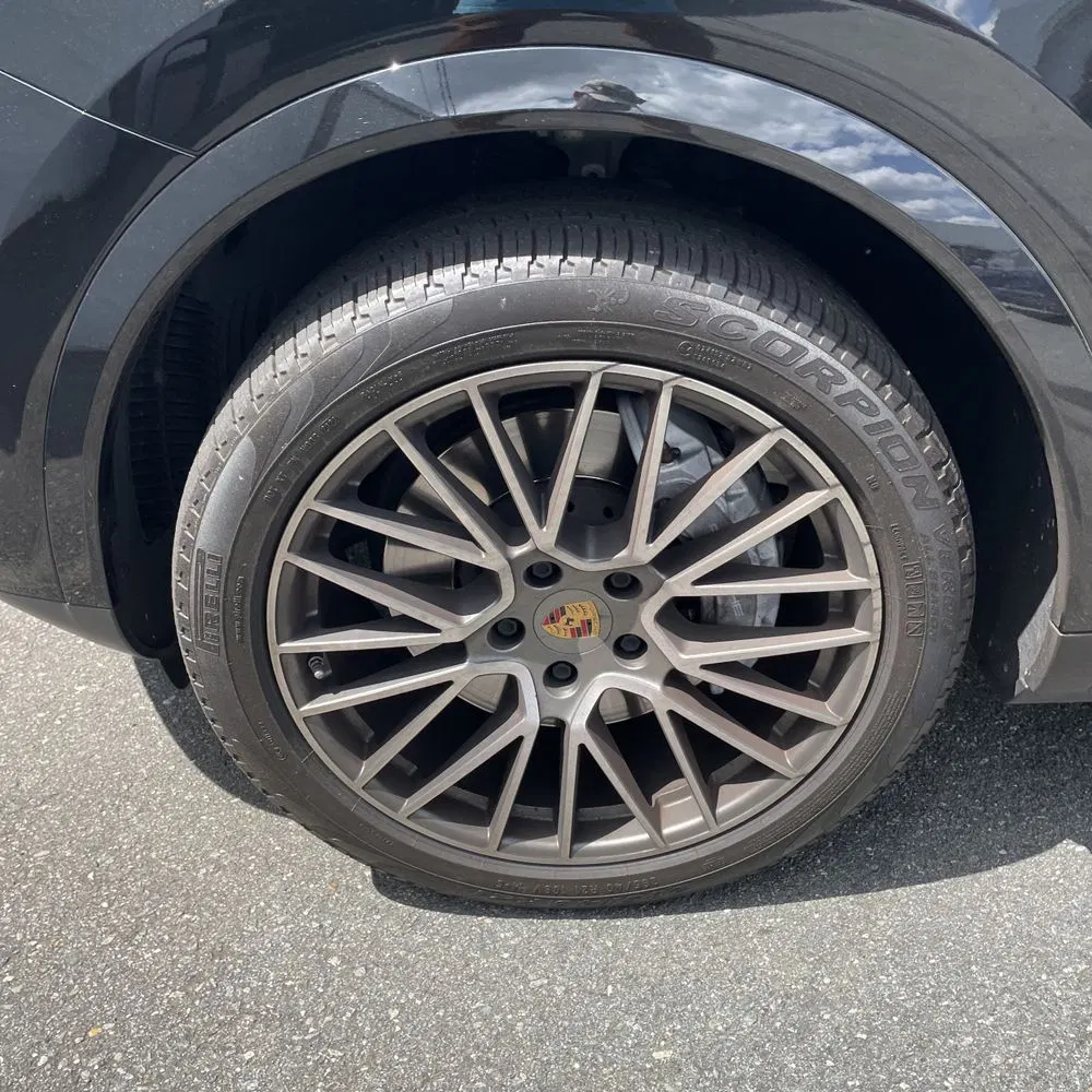 2023 Porsche Cayenne Coupe