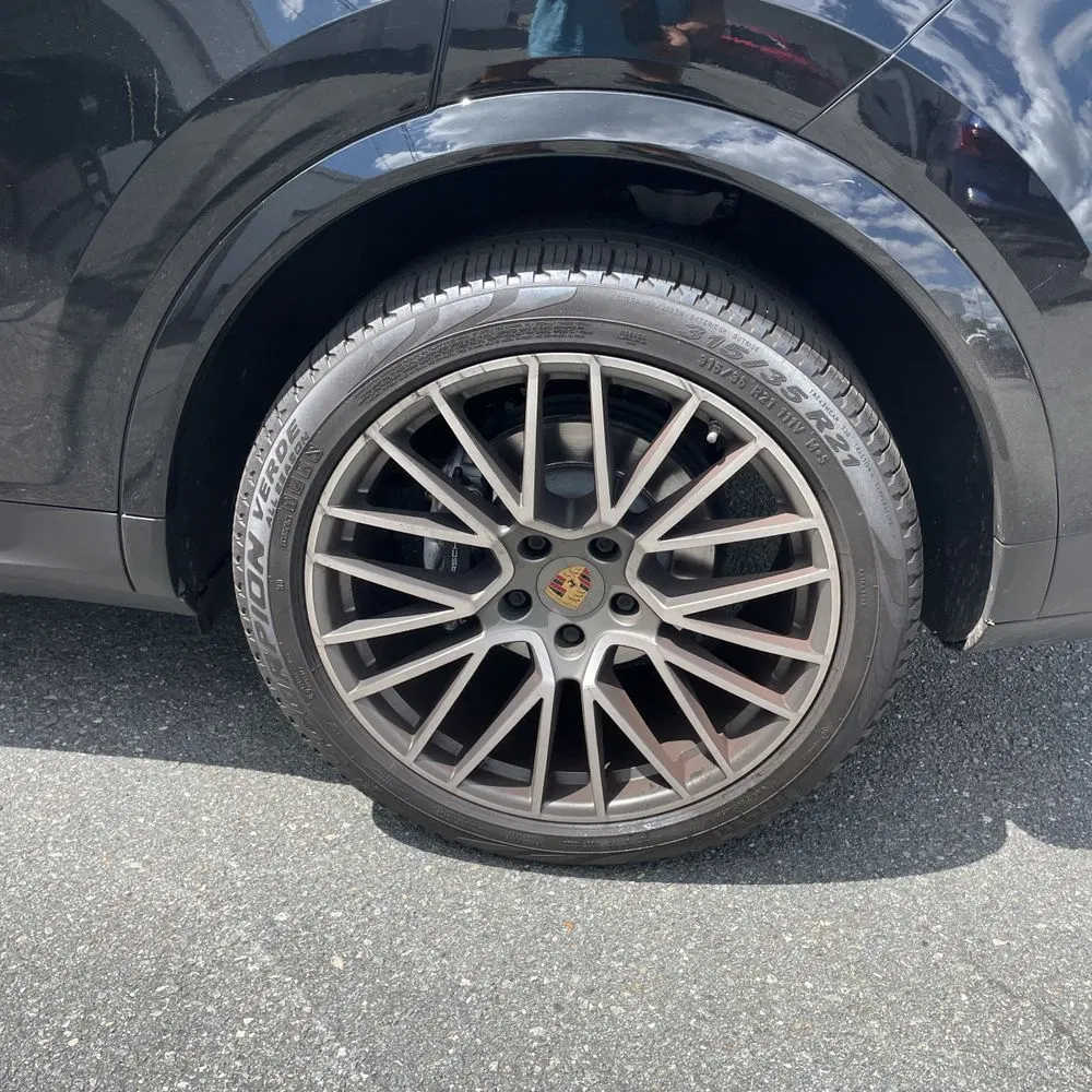 2023 Porsche Cayenne Coupe