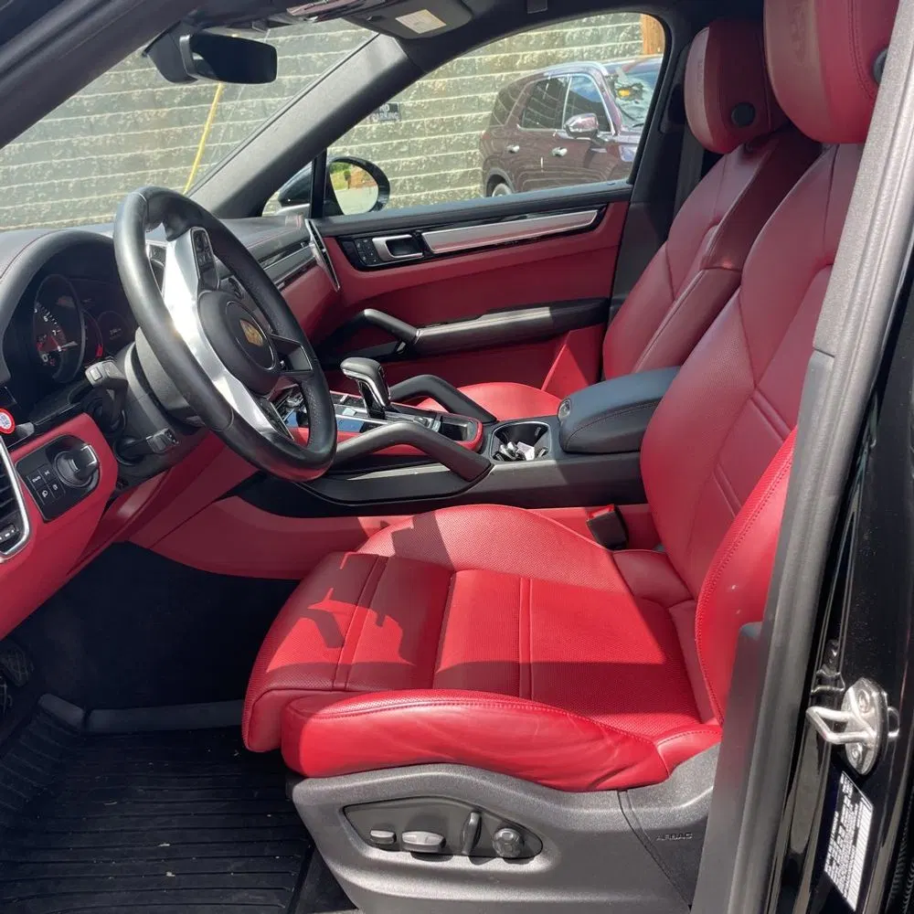 2023 Porsche Cayenne Coupe