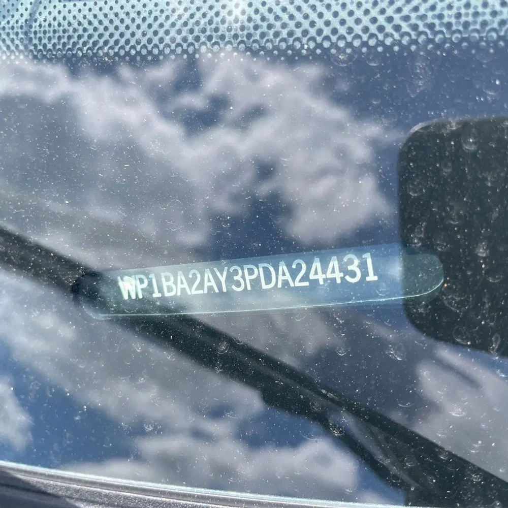 2023 Porsche Cayenne Coupe