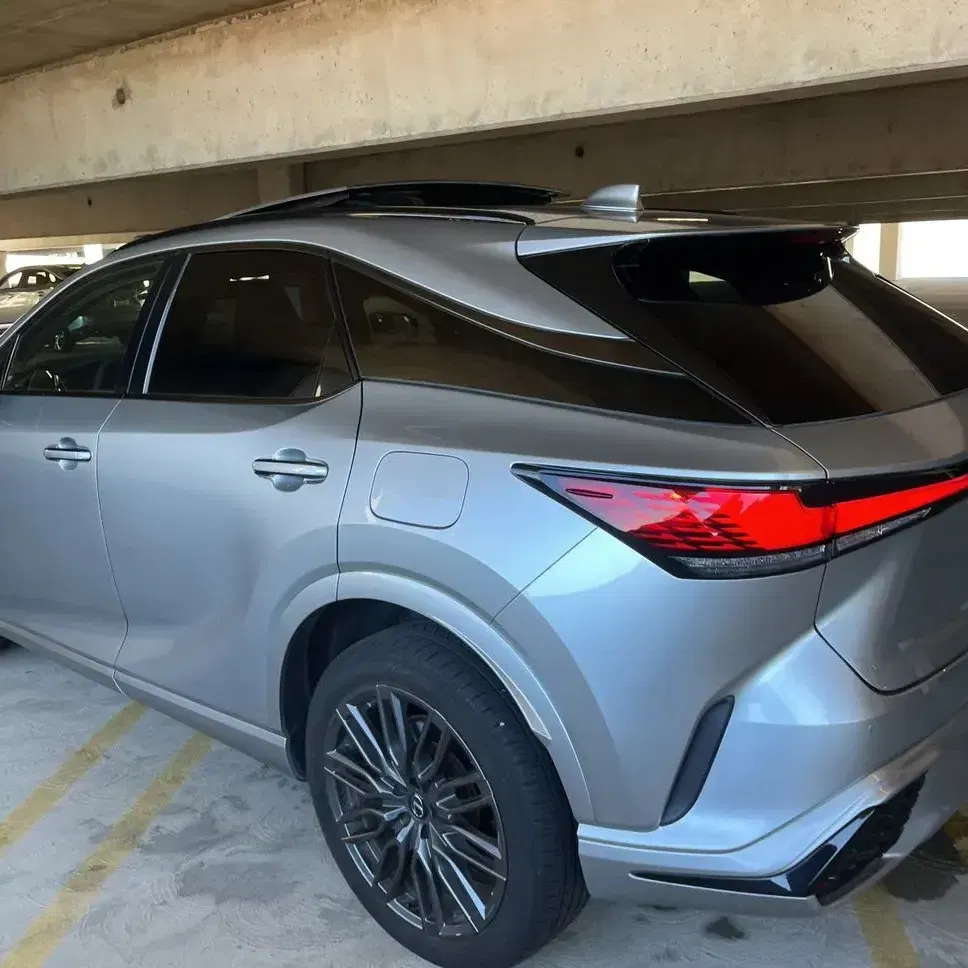 2023 Lexus RX 500h F SPORT Performance