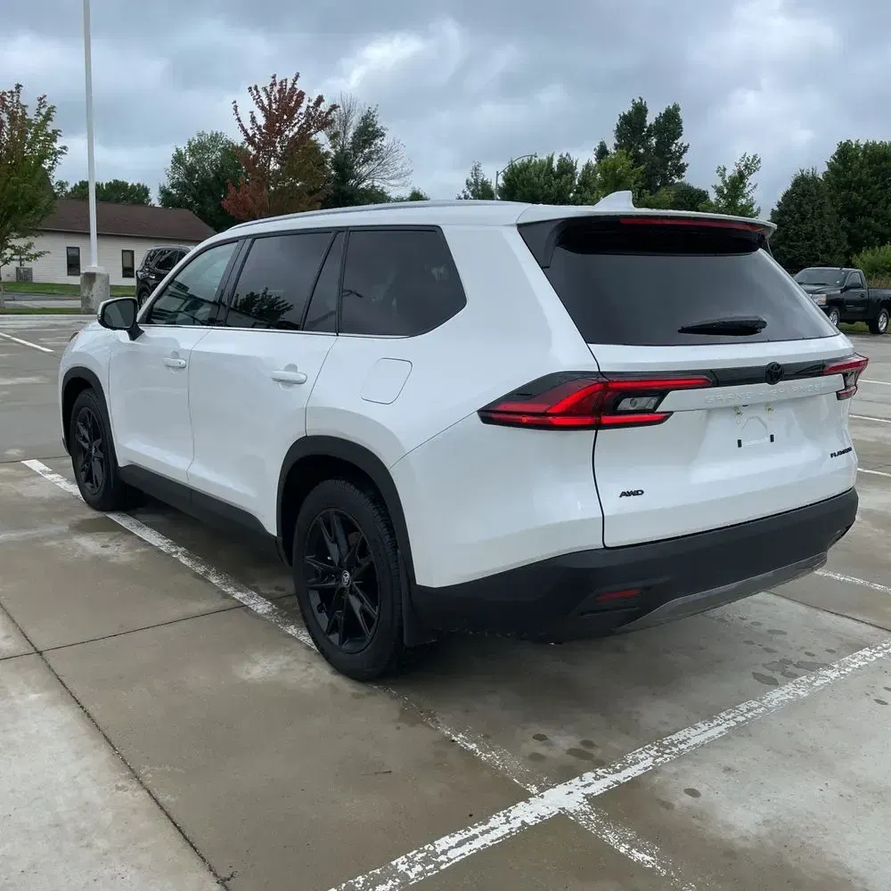 2025 Toyota Grand Highlander Platinum