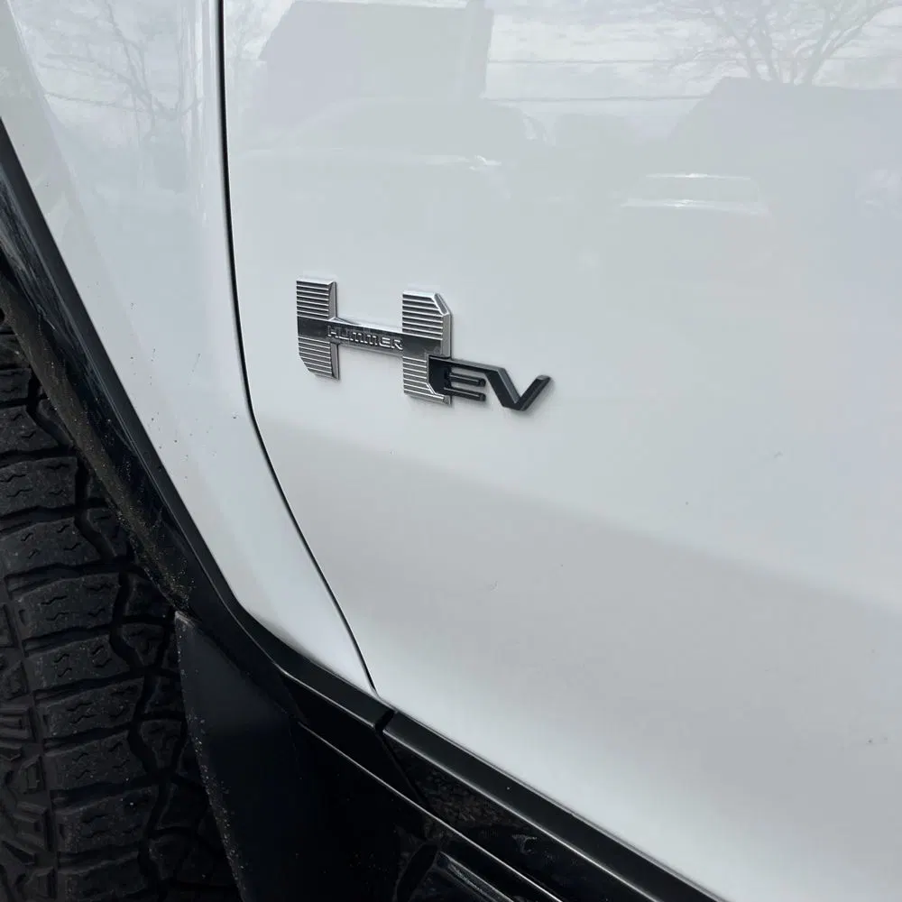 2023 GMC Hummer EV SUT Edition 1