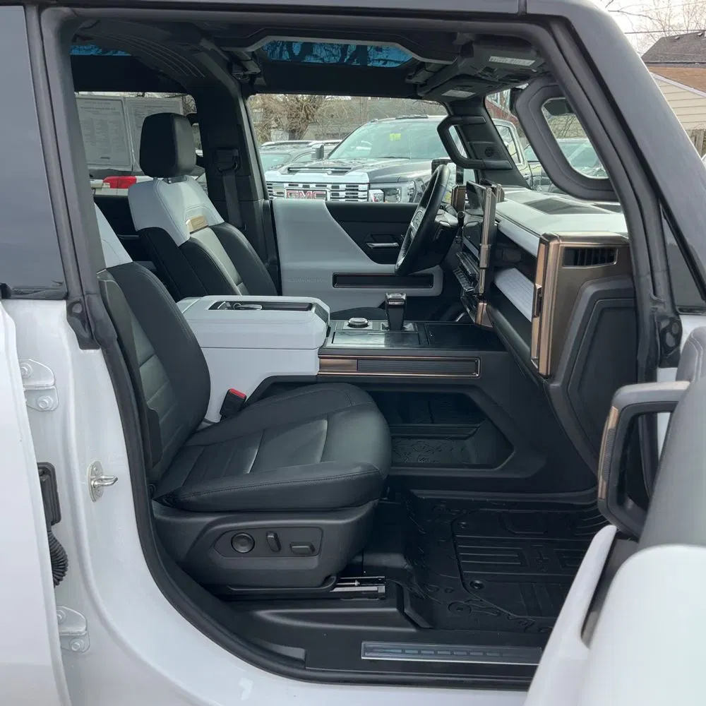 2023 GMC Hummer EV SUT Edition 1