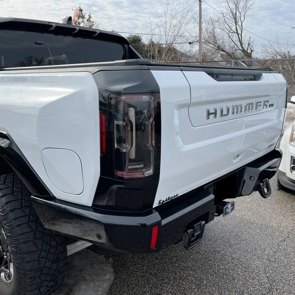 2023 GMC Hummer EV SUT Edition 1