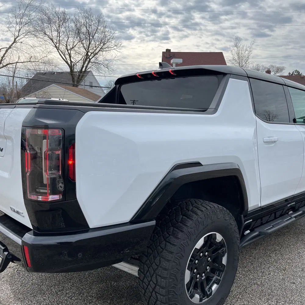 2023 GMC Hummer EV SUT Edition 1