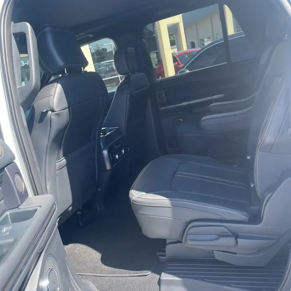 2024 Ford Expedition MAX Platinum