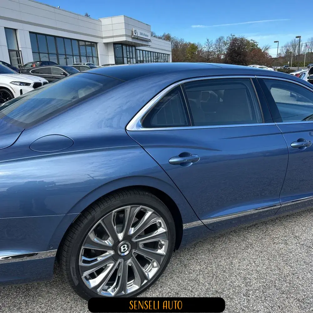 2023 Bentley Flying Spur V12