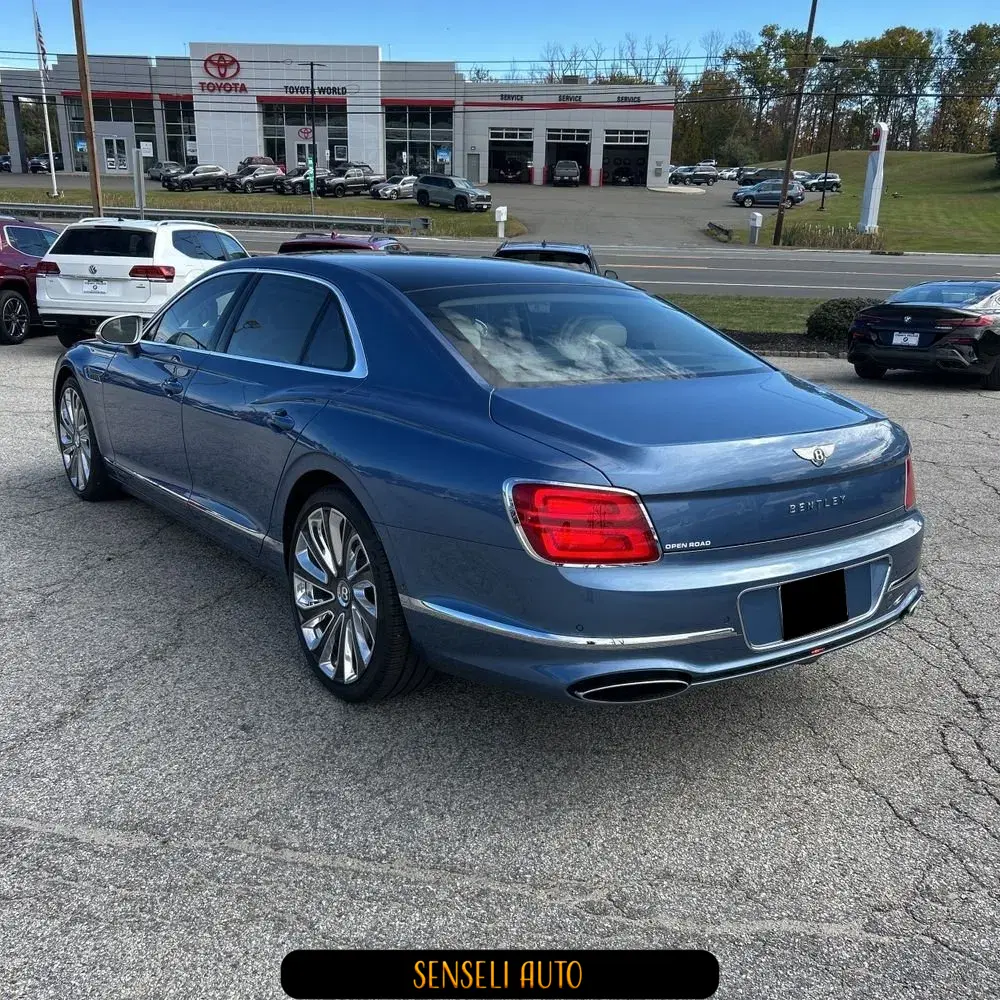 2023 Bentley Flying Spur V12