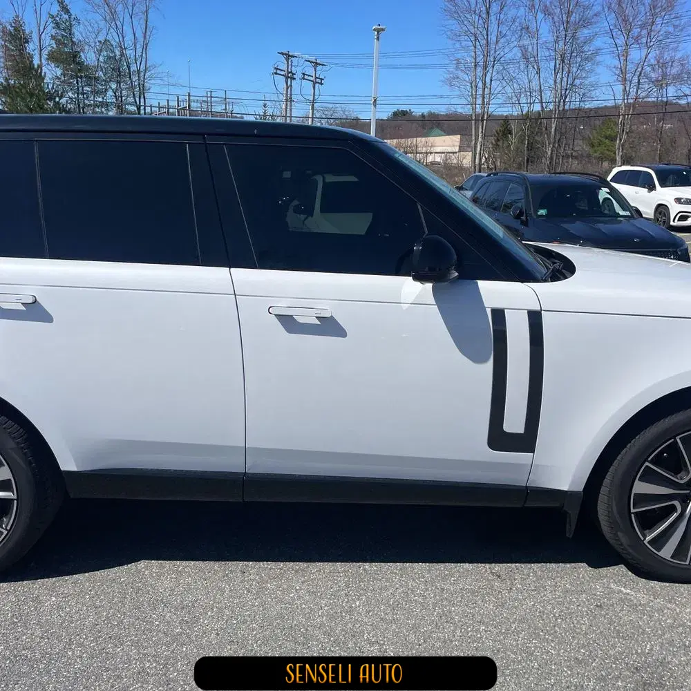 2024 Land Rover Range Rover P530 SE
