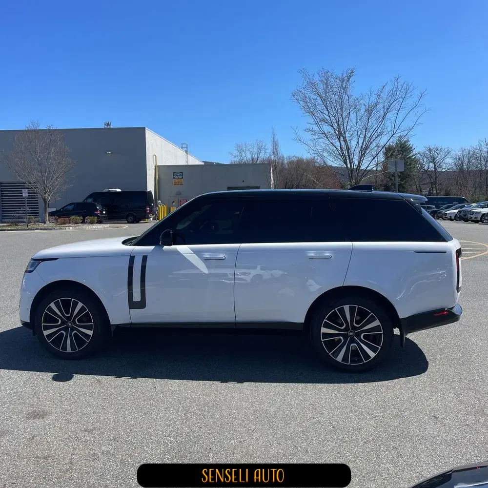 2024 Land Rover Range Rover P530 SE