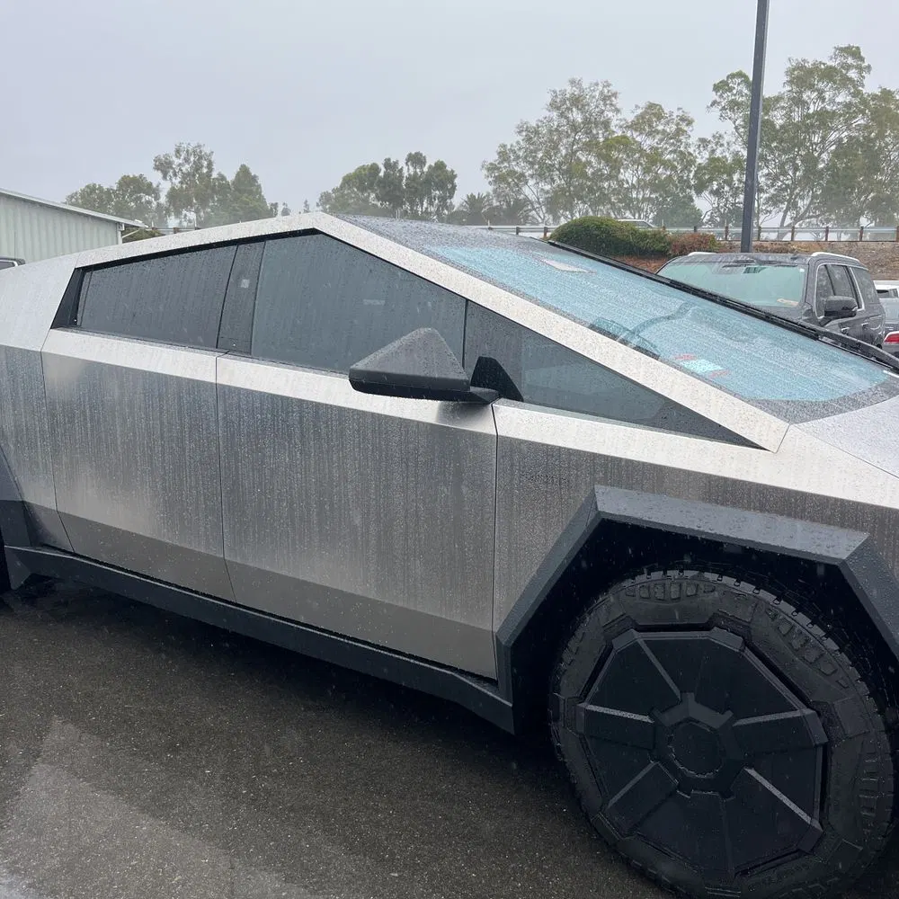 2024 Tesla Cybertruck Base