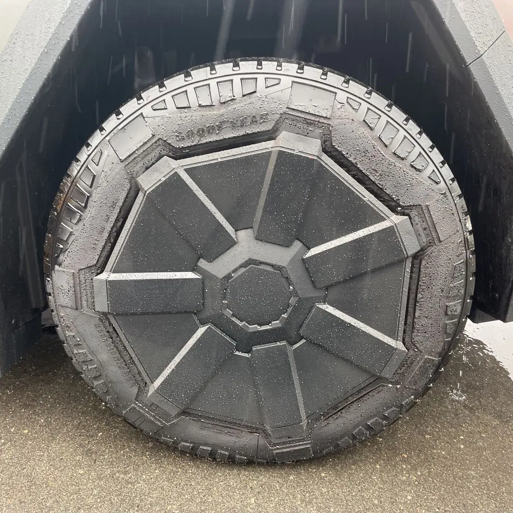 2024 Tesla Cybertruck Base