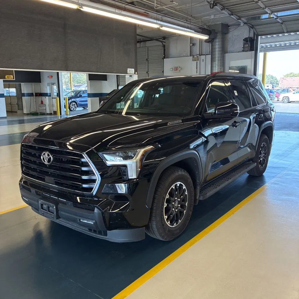 2025 Toyota Sequoia SR5
