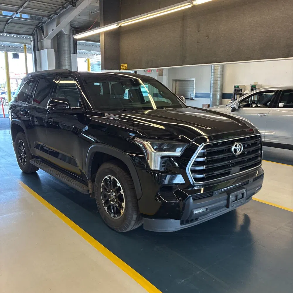 2025 Toyota Sequoia SR5