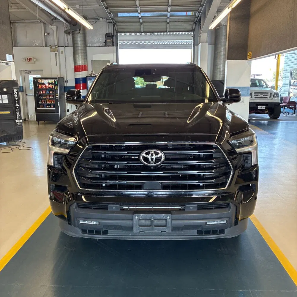 2025 Toyota Sequoia SR5