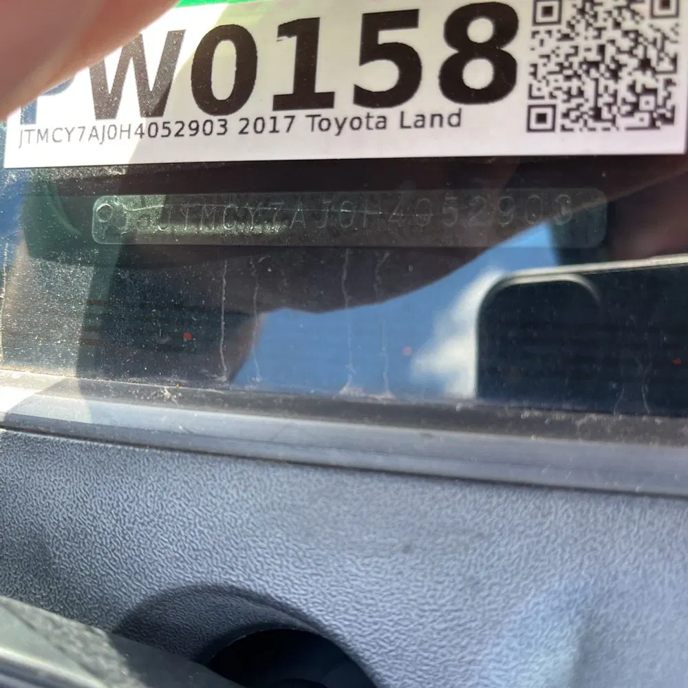 2017 Toyota Land Cruiser Base