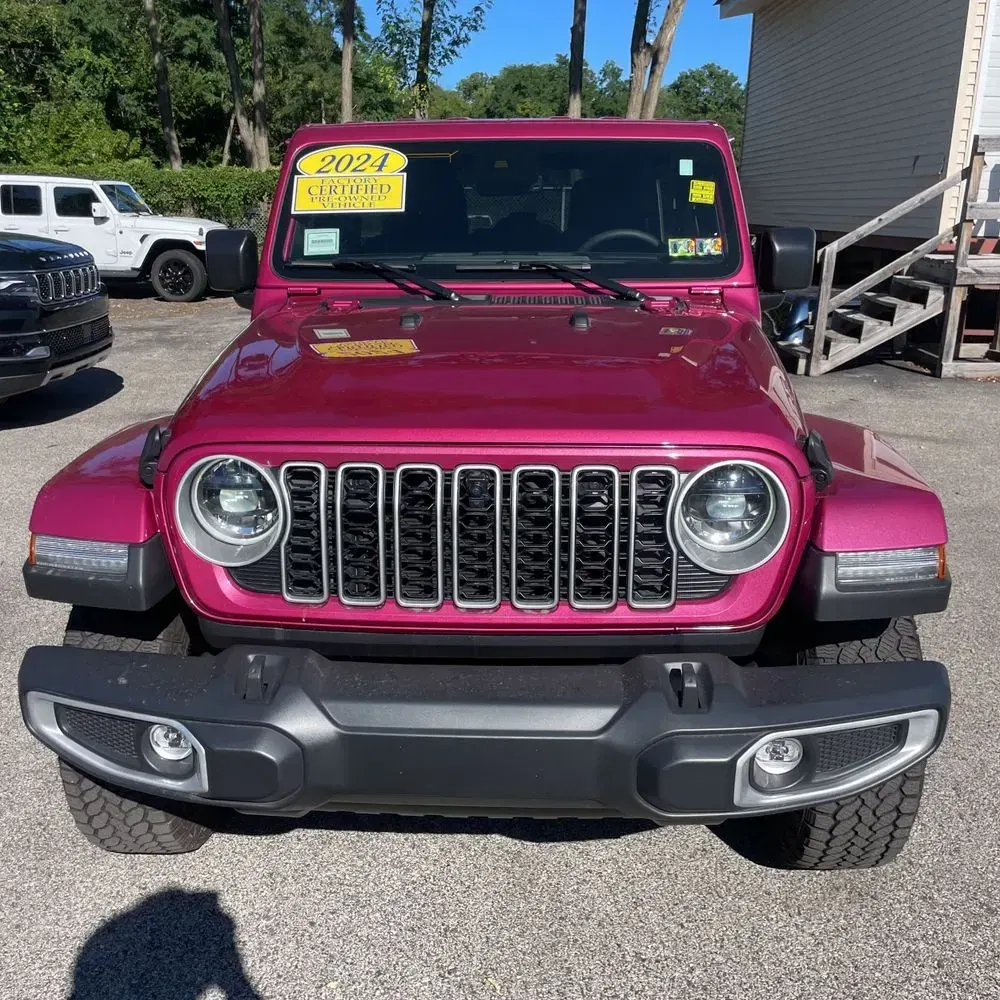 2024 Jeep Wrangler Sahara