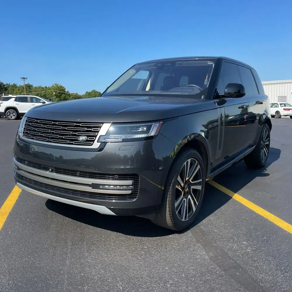 2023 Land Rover Range Rover P530 SE
