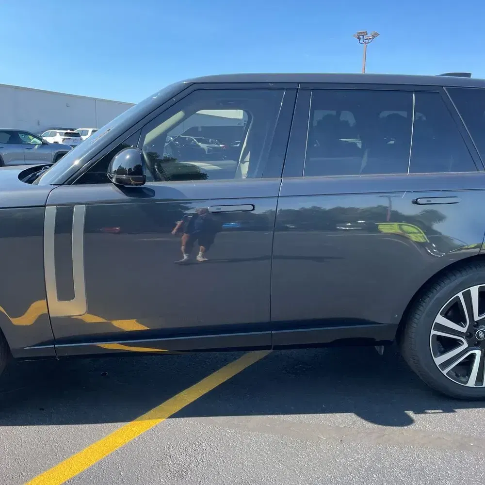 2023 Land Rover Range Rover P530 SE