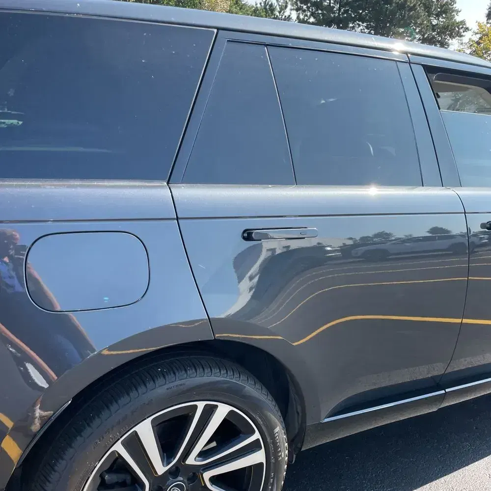 2023 Land Rover Range Rover P530 SE
