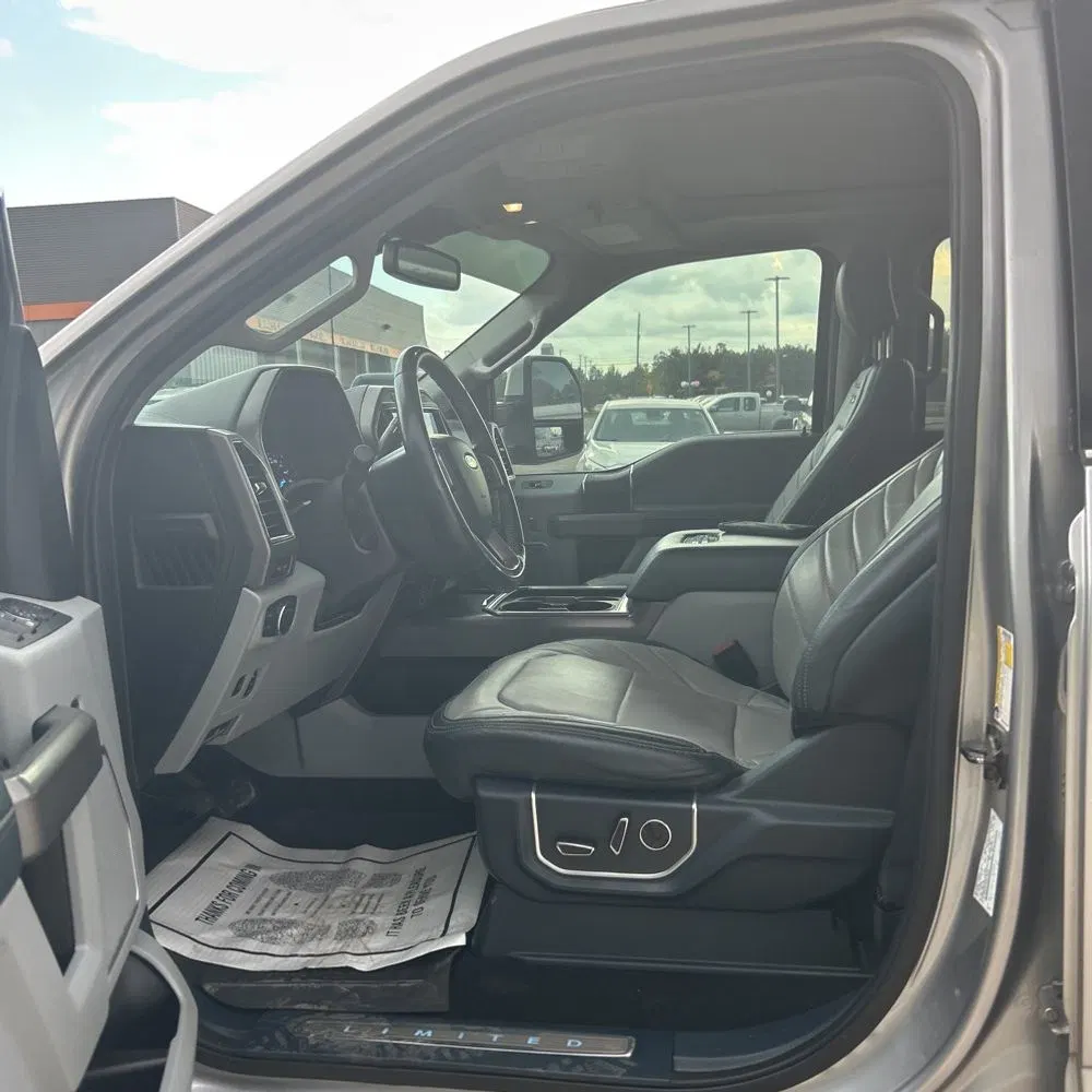 2022 Ford F-450 Super Duty Limited