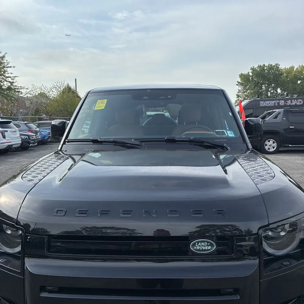 2023 Land Rover Defender 110 Carpathian Ed V8