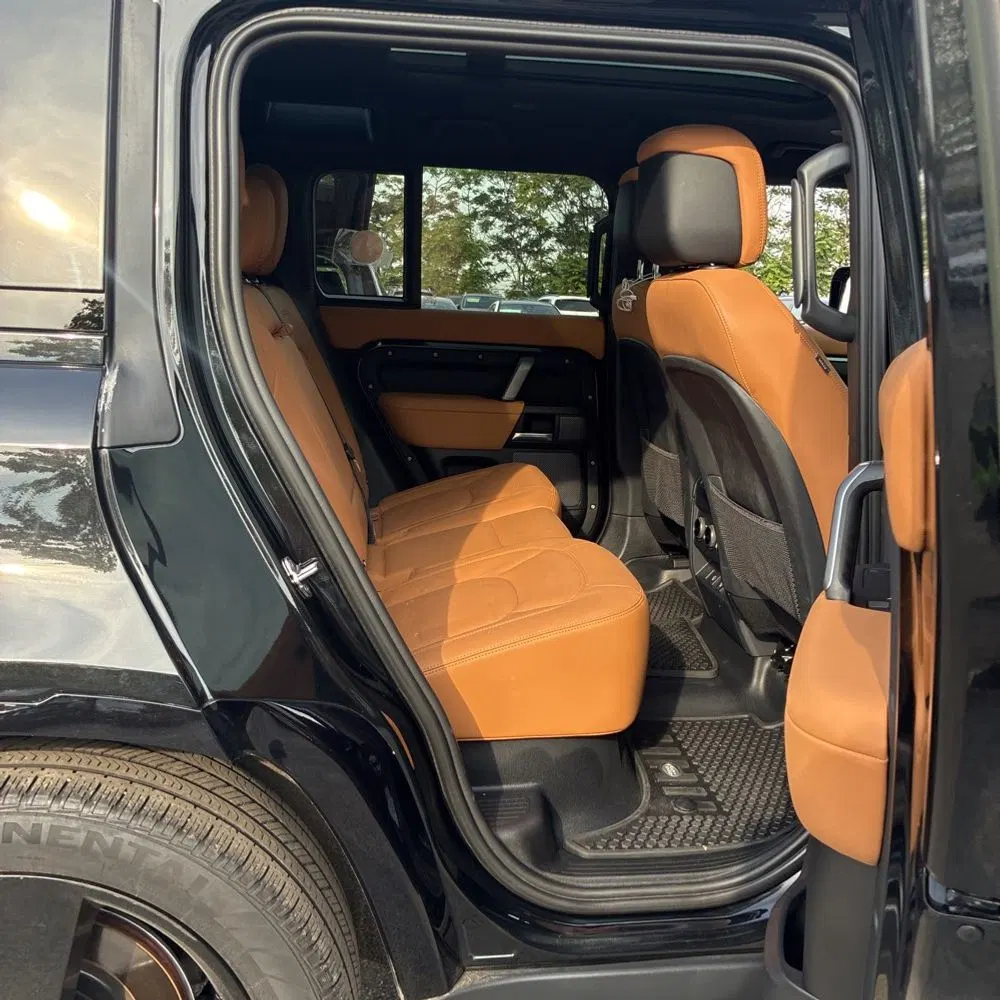 2023 Land Rover Defender 110 Carpathian Ed V8