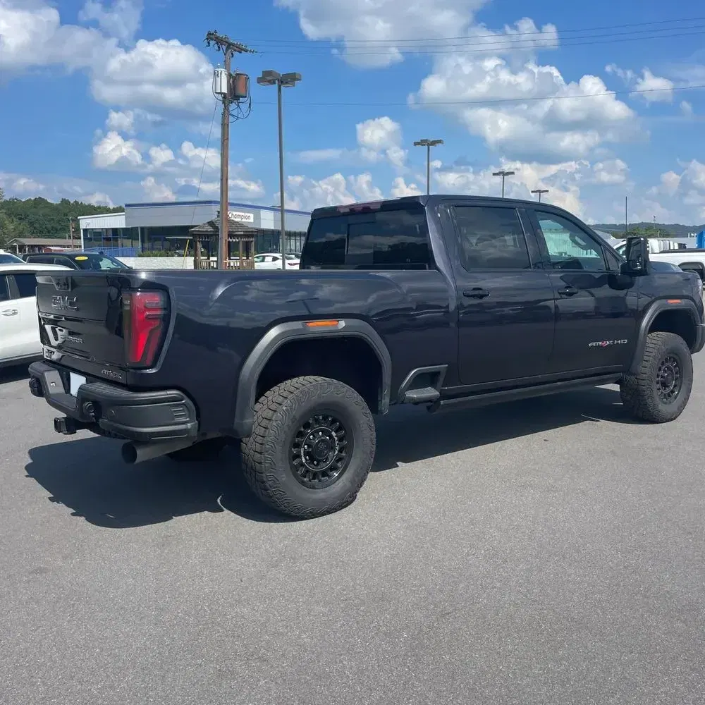 2024 GMC Sierra 2500HD AT4X