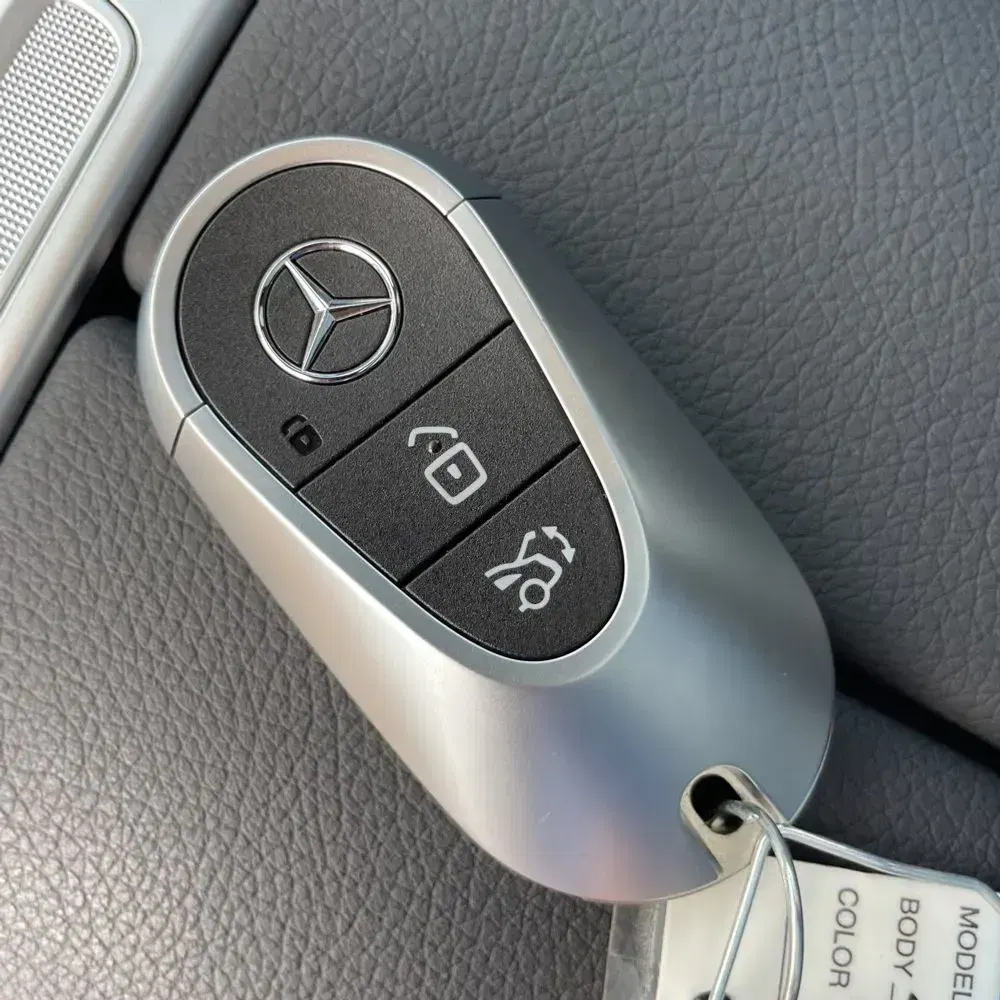 2025 Mercedes-Benz GLC GLC 350e 4MATIC