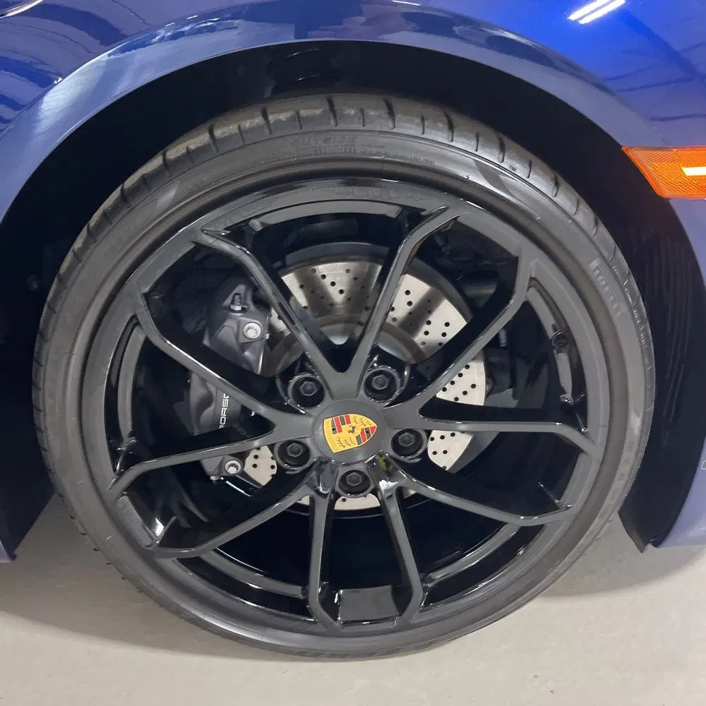 2024 Porsche 718 Cayman Style Edition