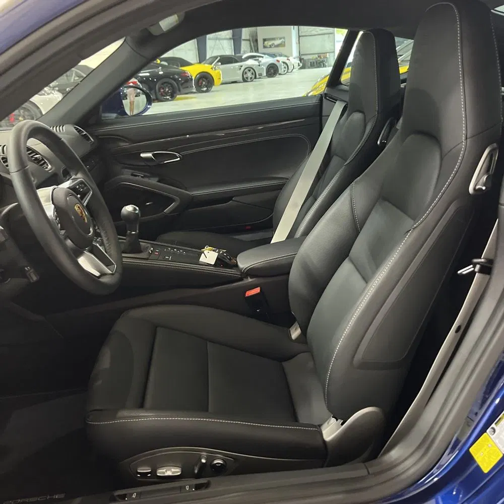 2024 Porsche 718 Cayman Style Edition