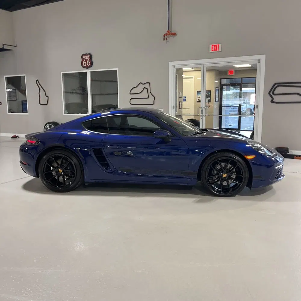 2024 Porsche 718 Cayman Style Edition
