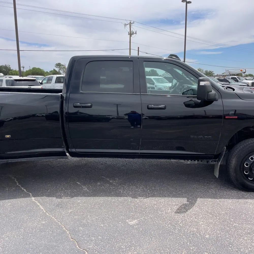 2024 Ram 3500 Laramie