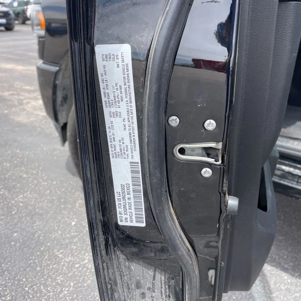 2024 Ram 3500 Laramie
