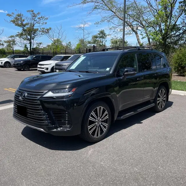 2022 Lexus LX 600 Luxury
