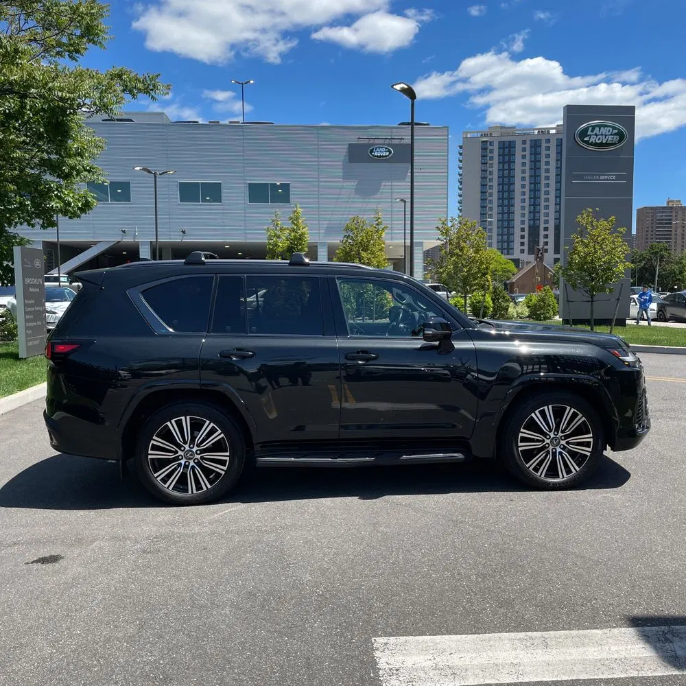 2022 Lexus LX 600 Luxury