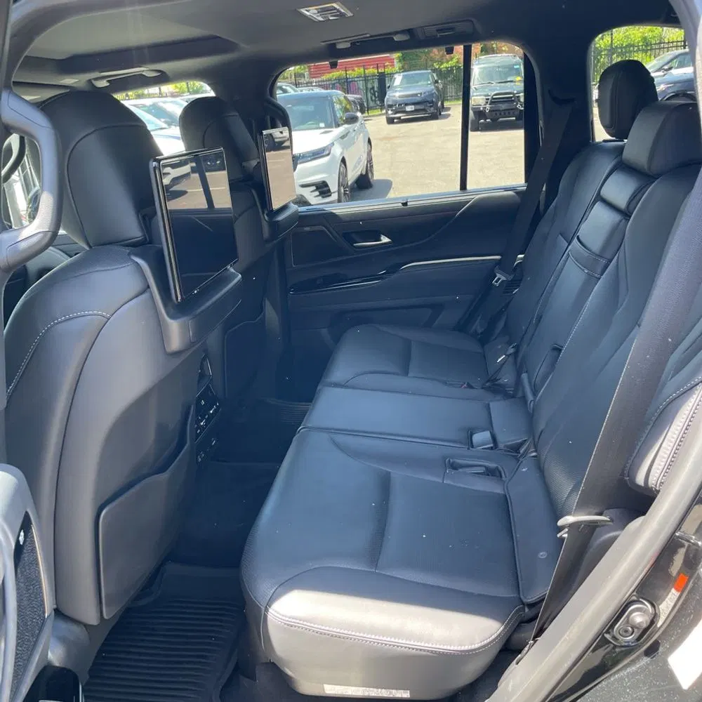 2022 Lexus LX 600 Luxury
