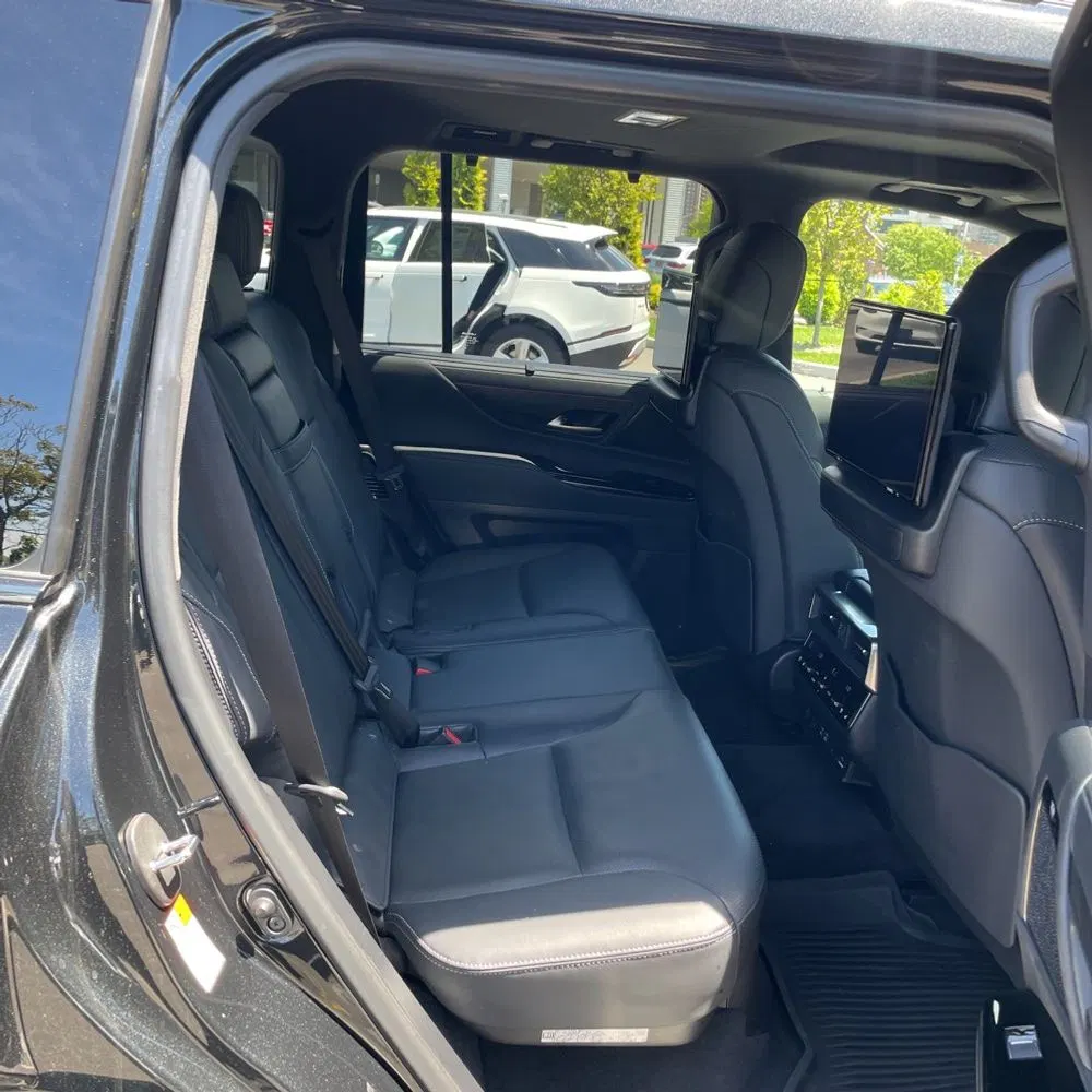 2022 Lexus LX 600 Luxury