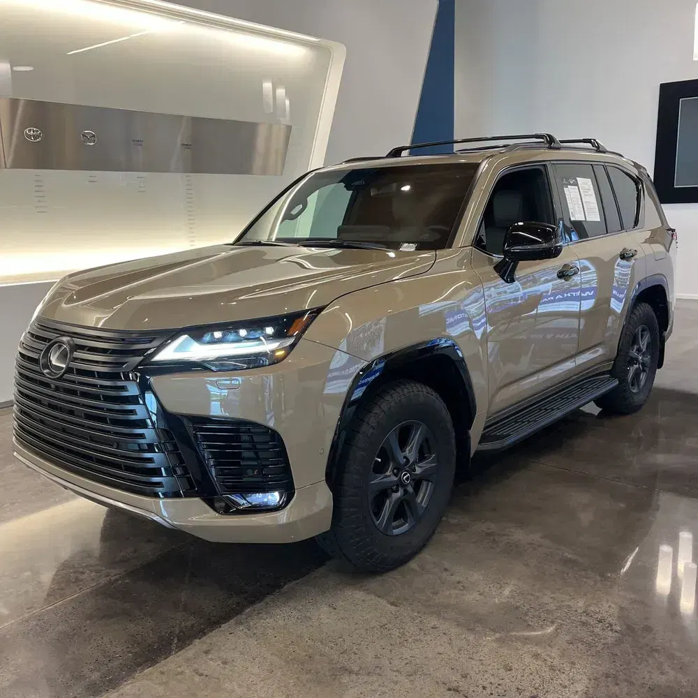 2025 Lexus LX 700h Overtrail
