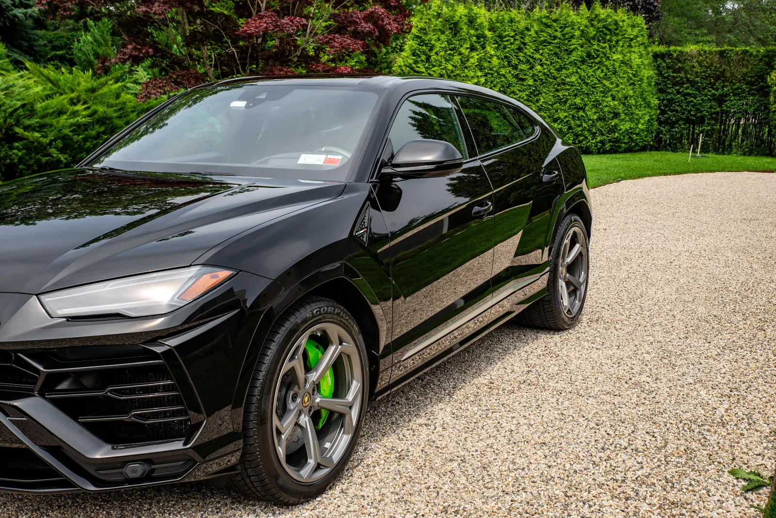 2019 Lamborghini Urus - 641-hp Turbo V8, AWD, Mostly Unmodified