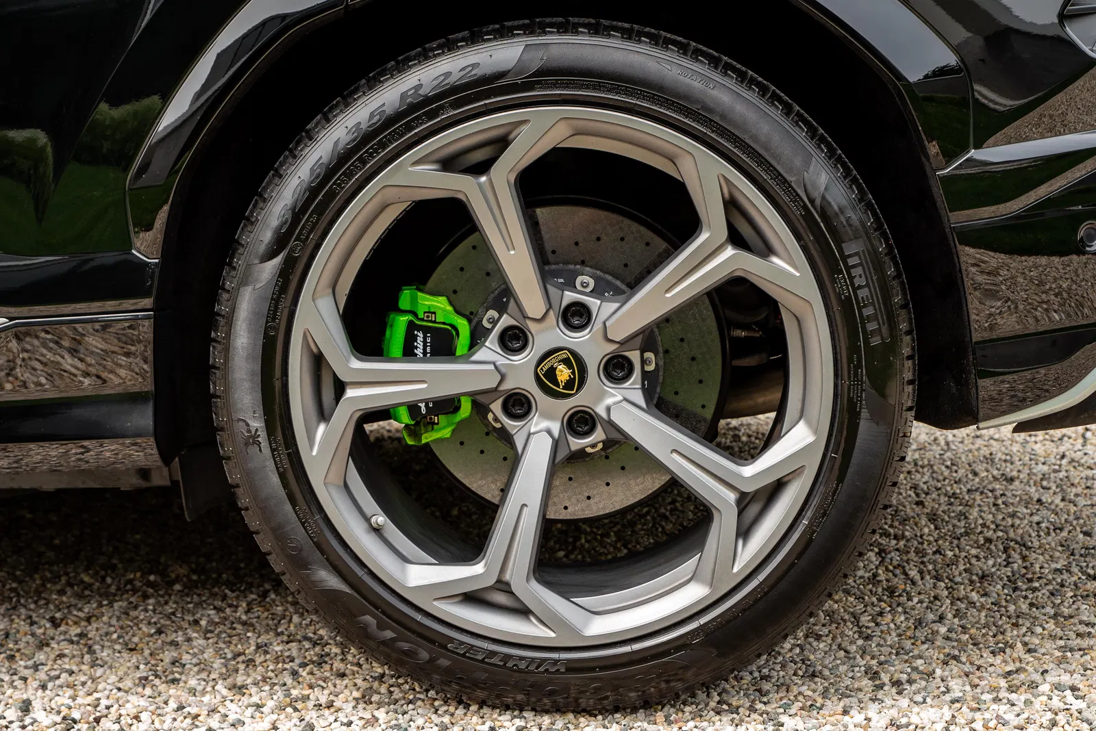 2019 Lamborghini Urus - 641-hp Turbo V8, AWD, Mostly Unmodified