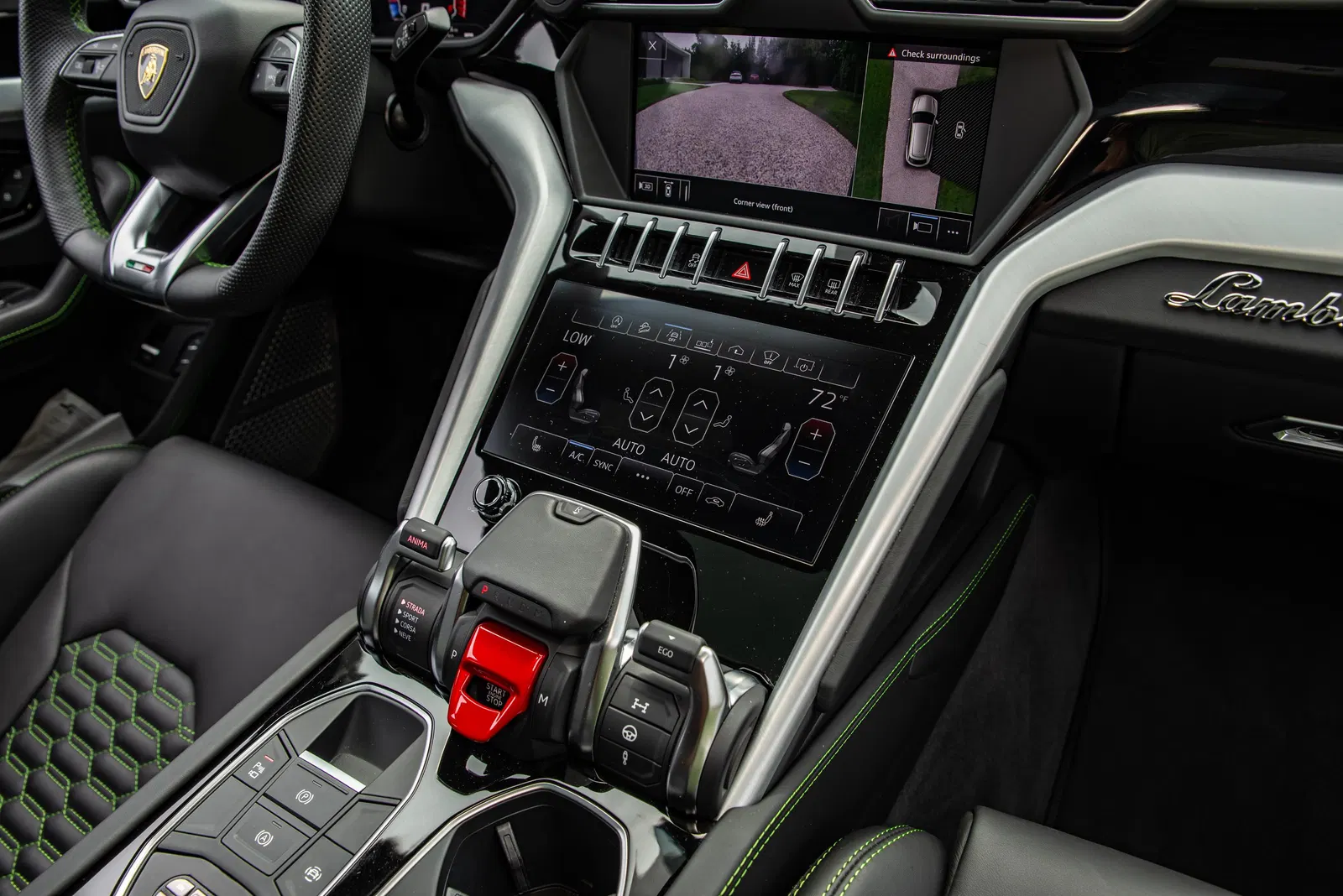 2019 Lamborghini Urus - 641-hp Turbo V8, AWD, Mostly Unmodified