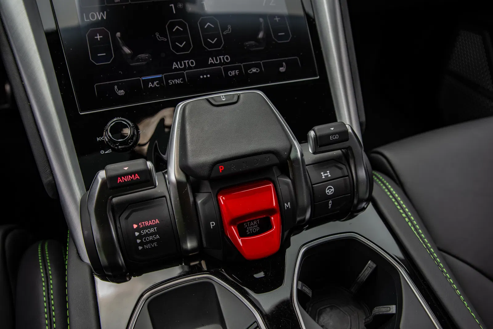 2019 Lamborghini Urus - 641-hp Turbo V8, AWD, Mostly Unmodified