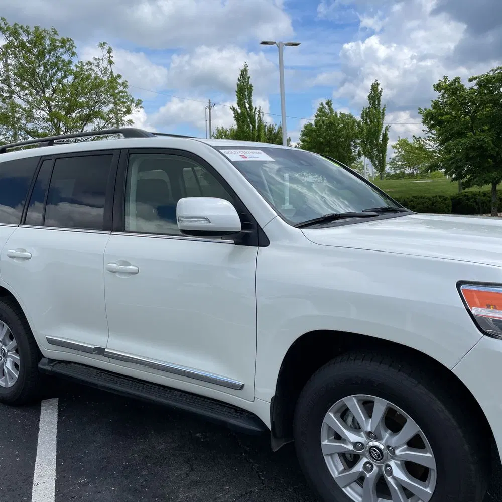 2020 Toyota Land Cruiser Base